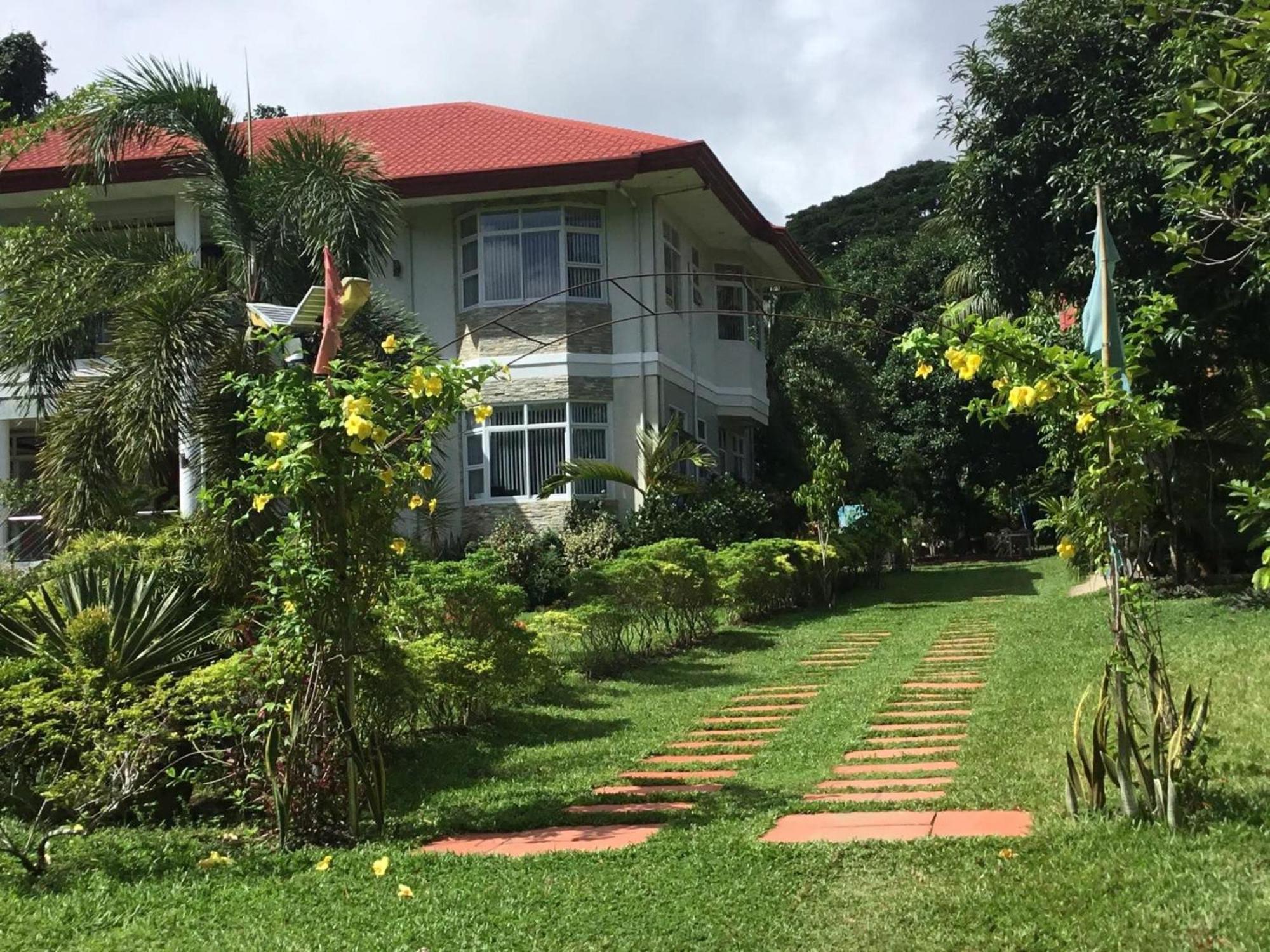 Camiguin Lanzones Resort Mambajao Esterno foto