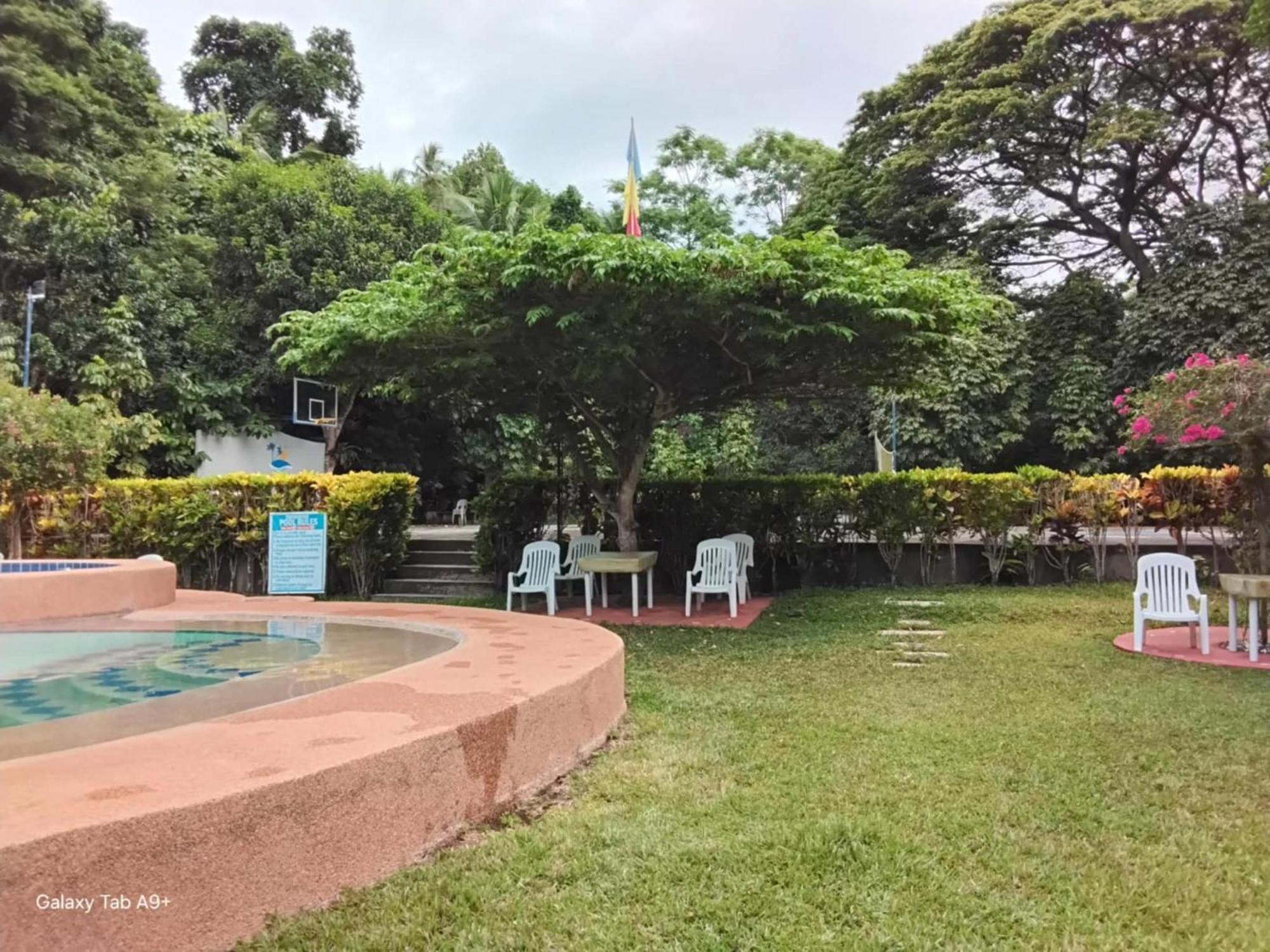 Camiguin Lanzones Resort Mambajao Esterno foto