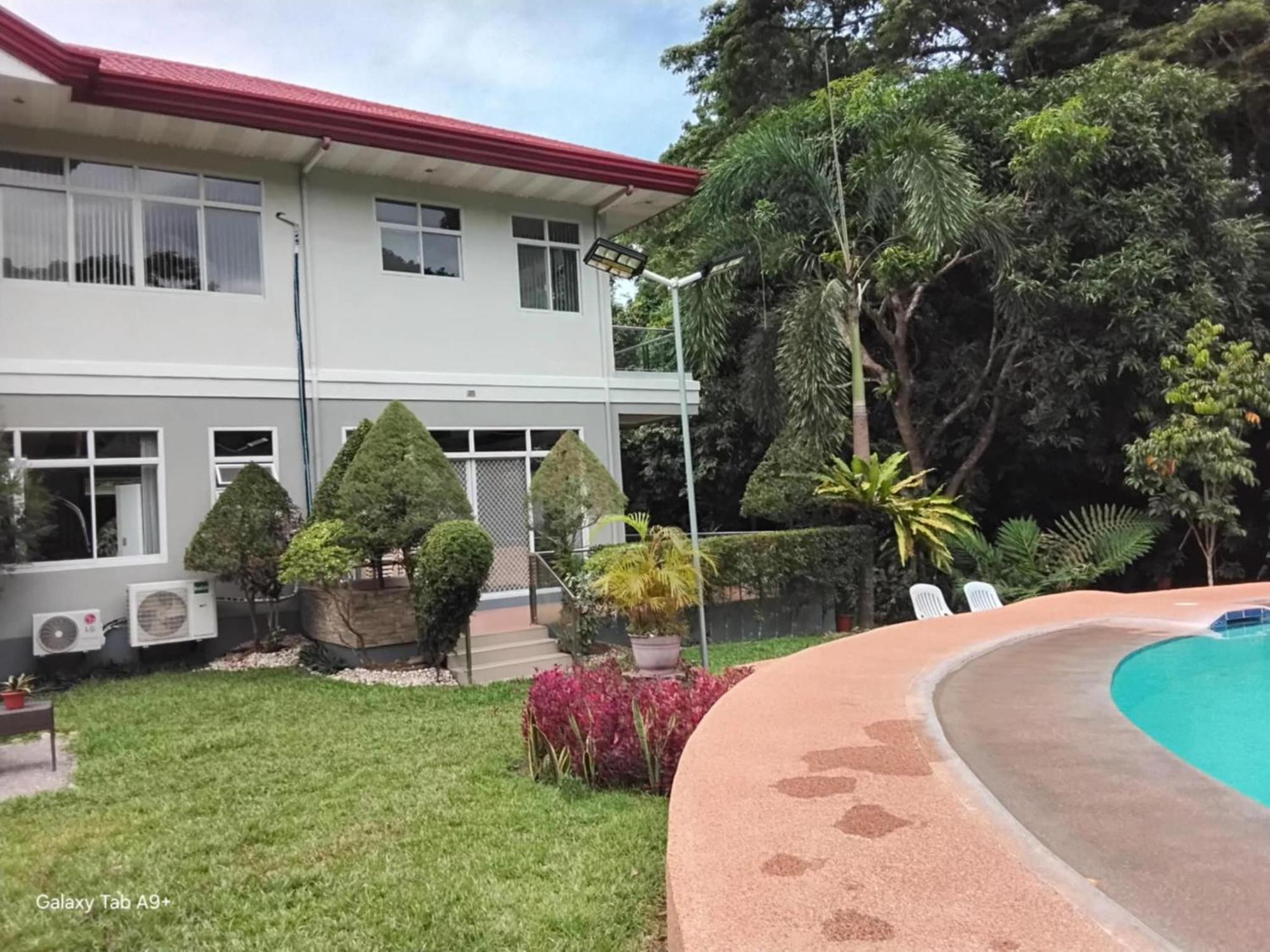 Camiguin Lanzones Resort Mambajao Esterno foto
